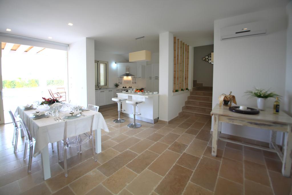 Villa Anciletta Casarano Kamer foto